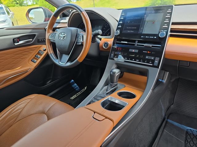 Used 2021 Toyota Avalon Limited FWD image 16