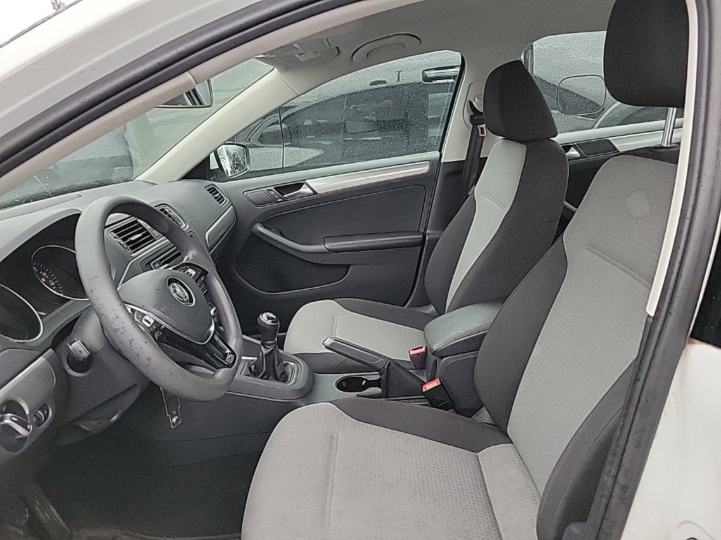 Used 2017 Volkswagen Jetta S FWD image 6