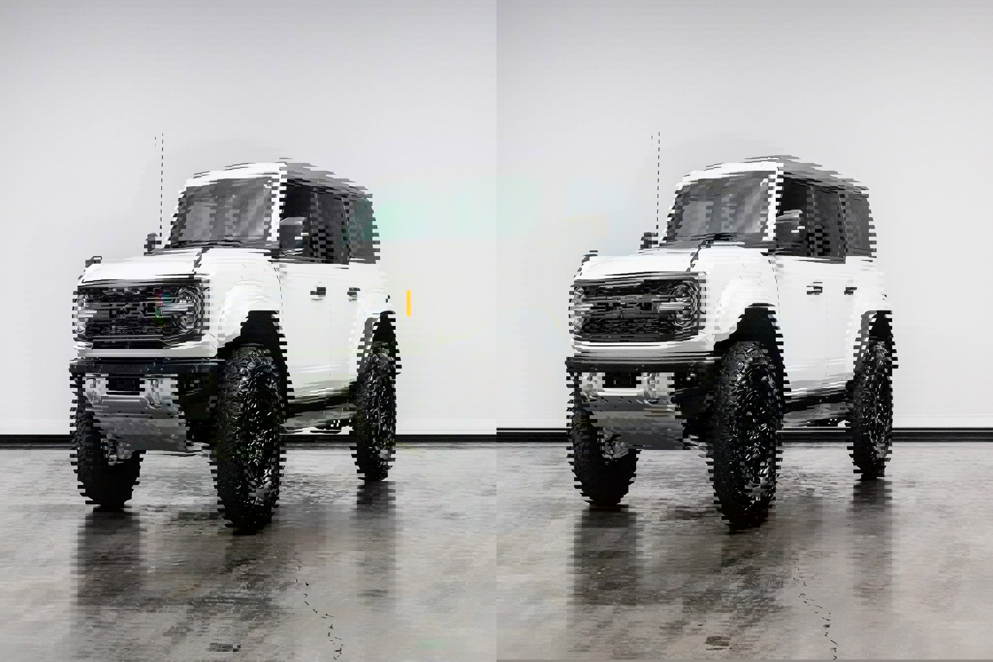 Used 2024 Ford Bronco Raptor w/ Interior Carbon Fiber Pack 6 image 5