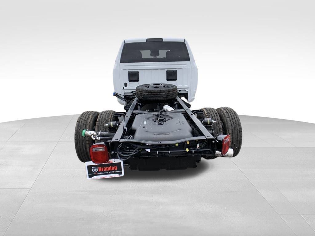 New 2026 RAM 3500 Tradesman image 23