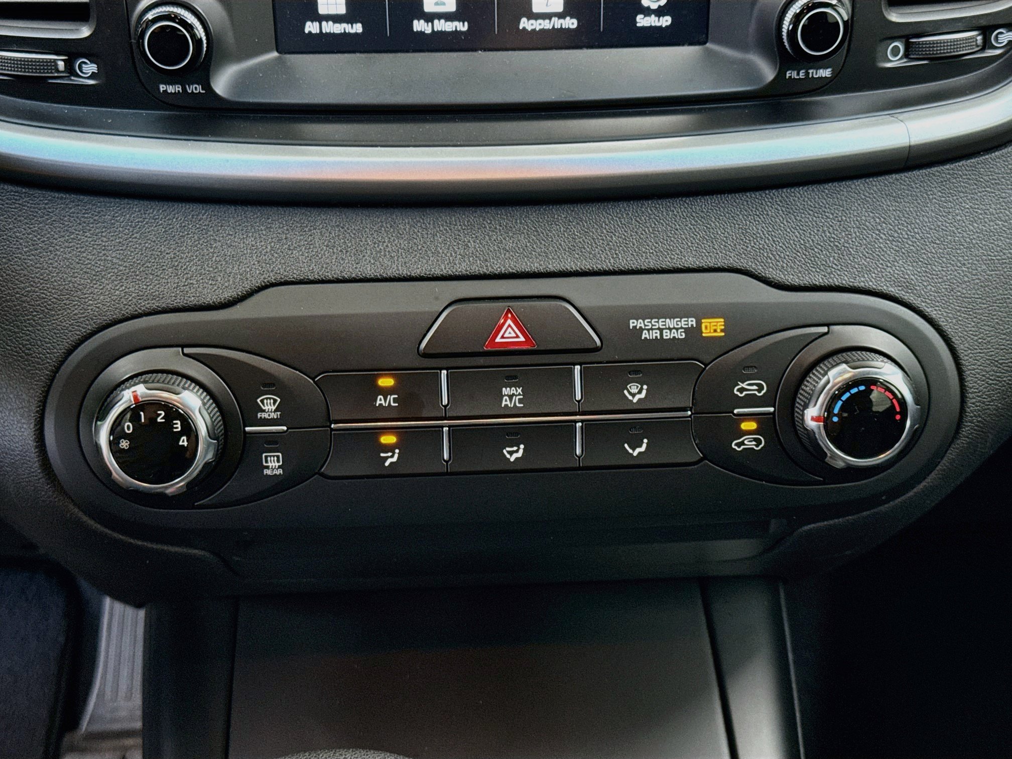 Used 2019 Kia Sorento AWD image 23