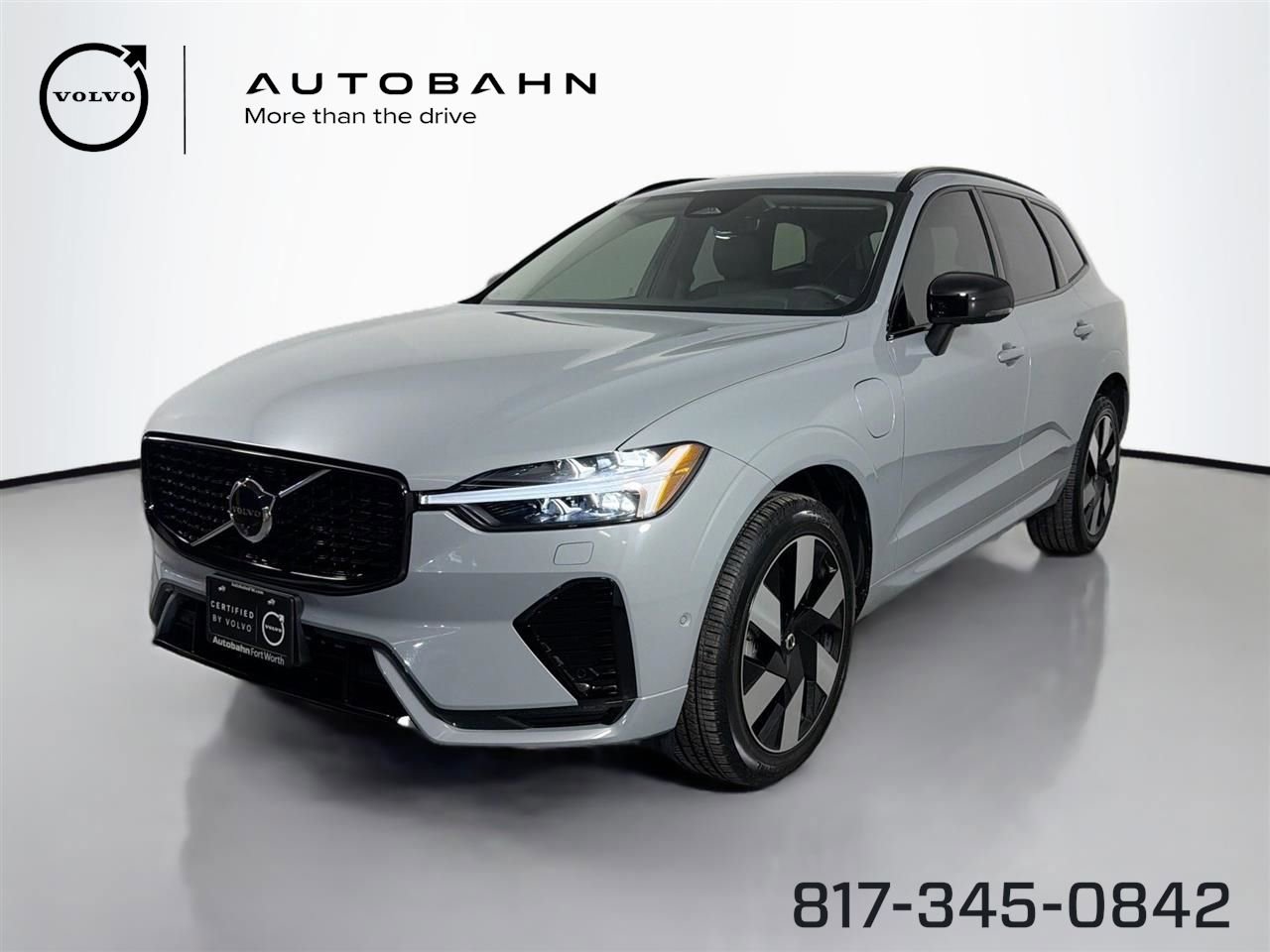 Certified 2025 Volvo XC60 T8 Plus w/ Protection Package Premier image 1