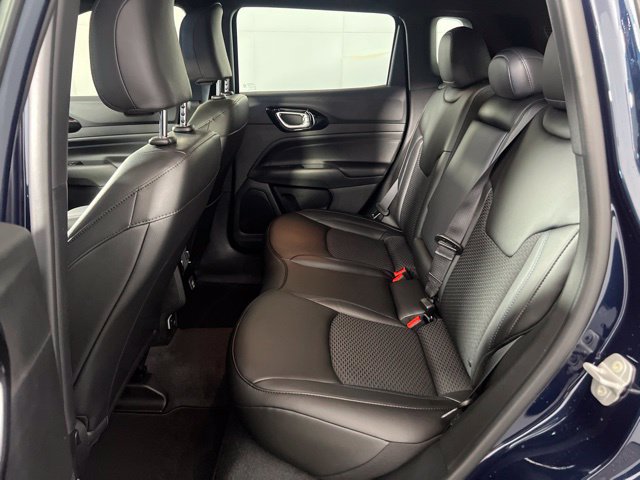 New 2026 Jeep Compass Latitude AWD/4WD image 10