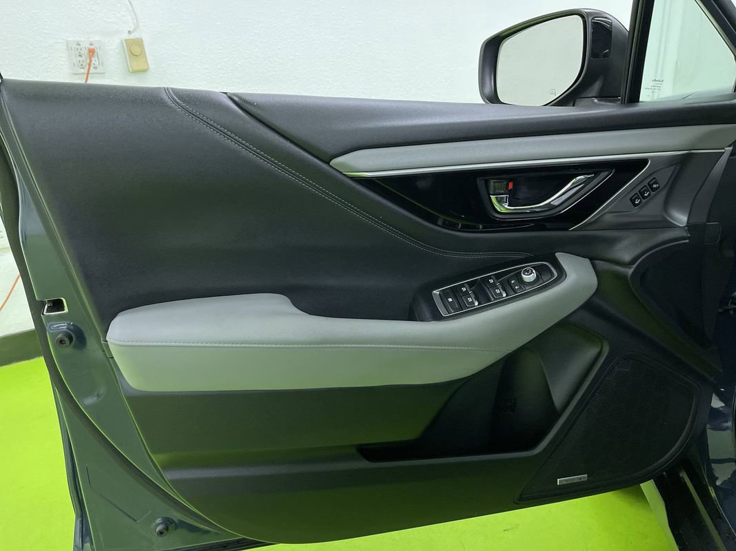 Used 2023 Subaru Outback Limited image 16