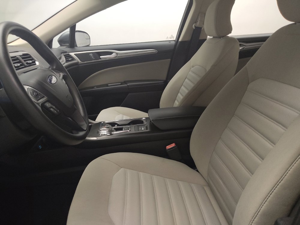 Used 2018 Ford Fusion S FWD image 17