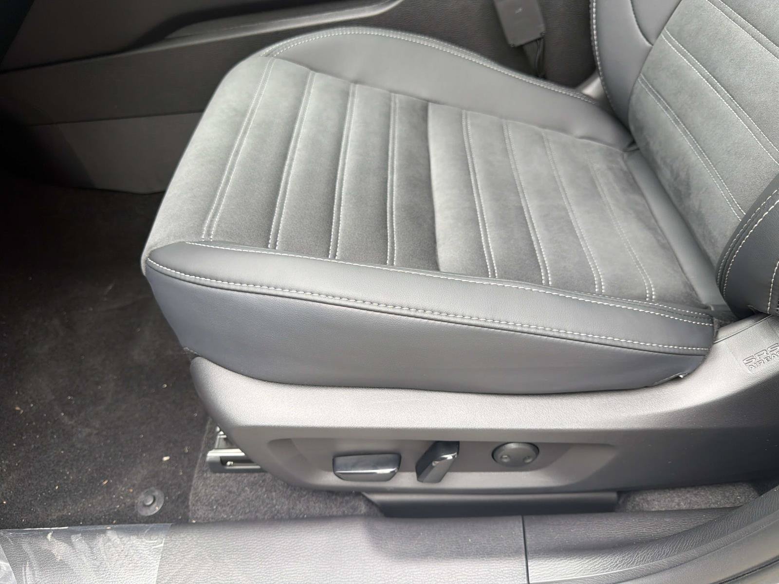 New 2026 Mitsubishi Outlander SE AWD/4WD image 17