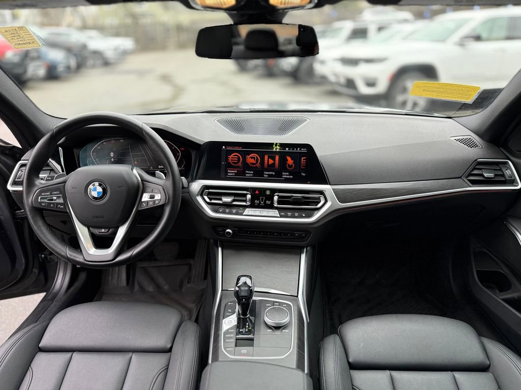 Used 2021 BMW 330i xDrive Sedan w/ Convenience Package image 7