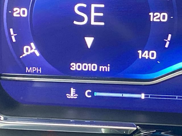 Used 2023 Chevrolet Silverado 1500 LT AWD/4WD image 18