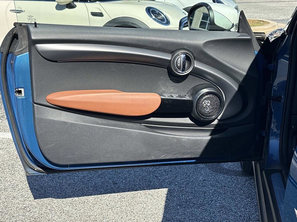 Used 2023 MINI Cooper Convertible image 15