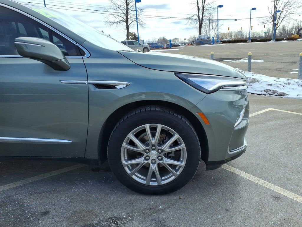 Certified 2022 Buick Enclave Premium w/ Experience Buick Package image 27