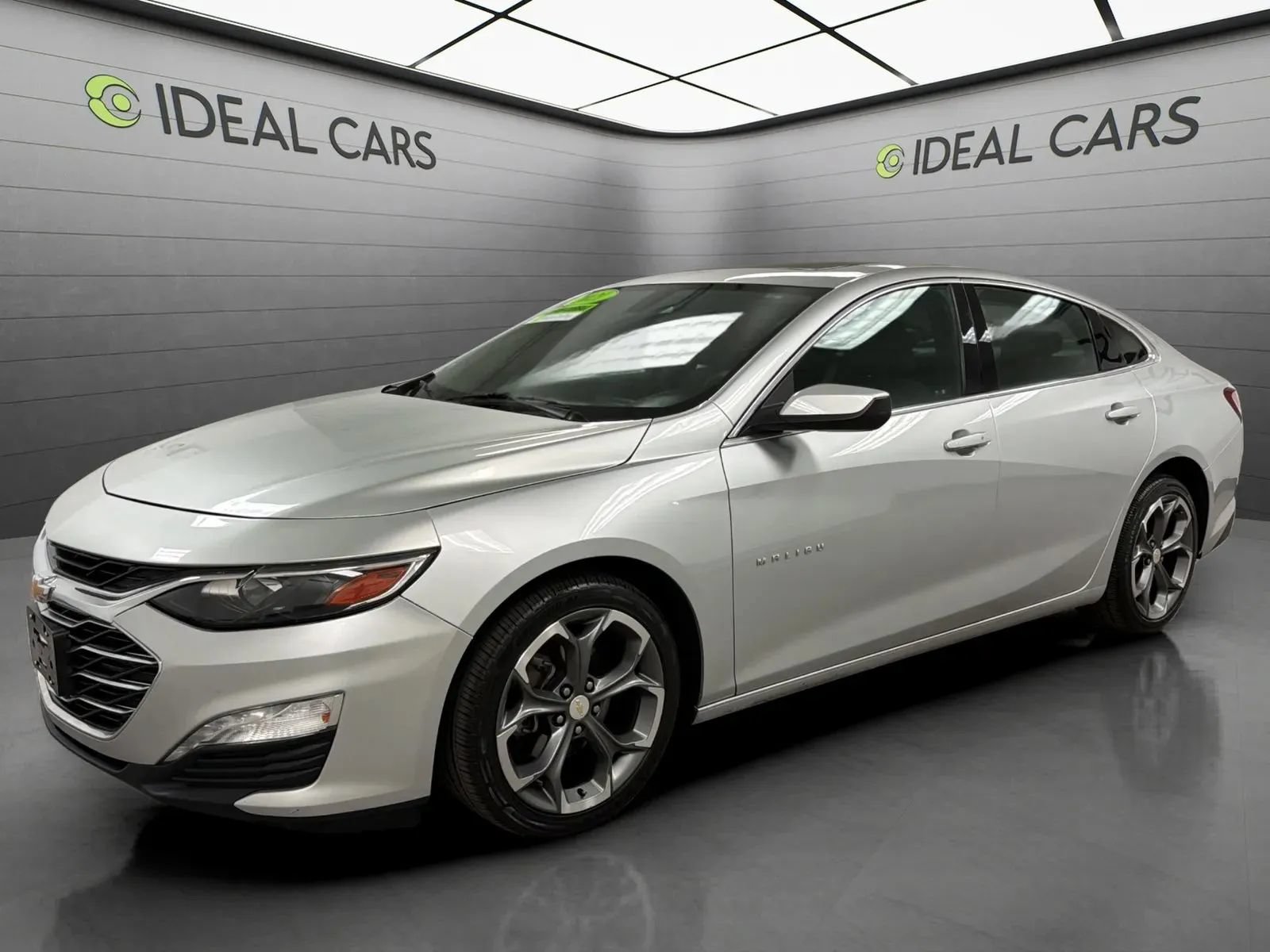 Used 2021 Chevrolet Malibu LT