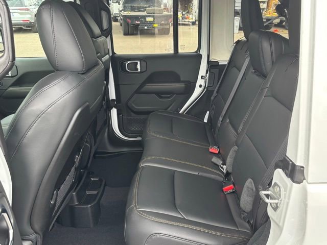 New 2025 Jeep Wrangler Sahara image 22