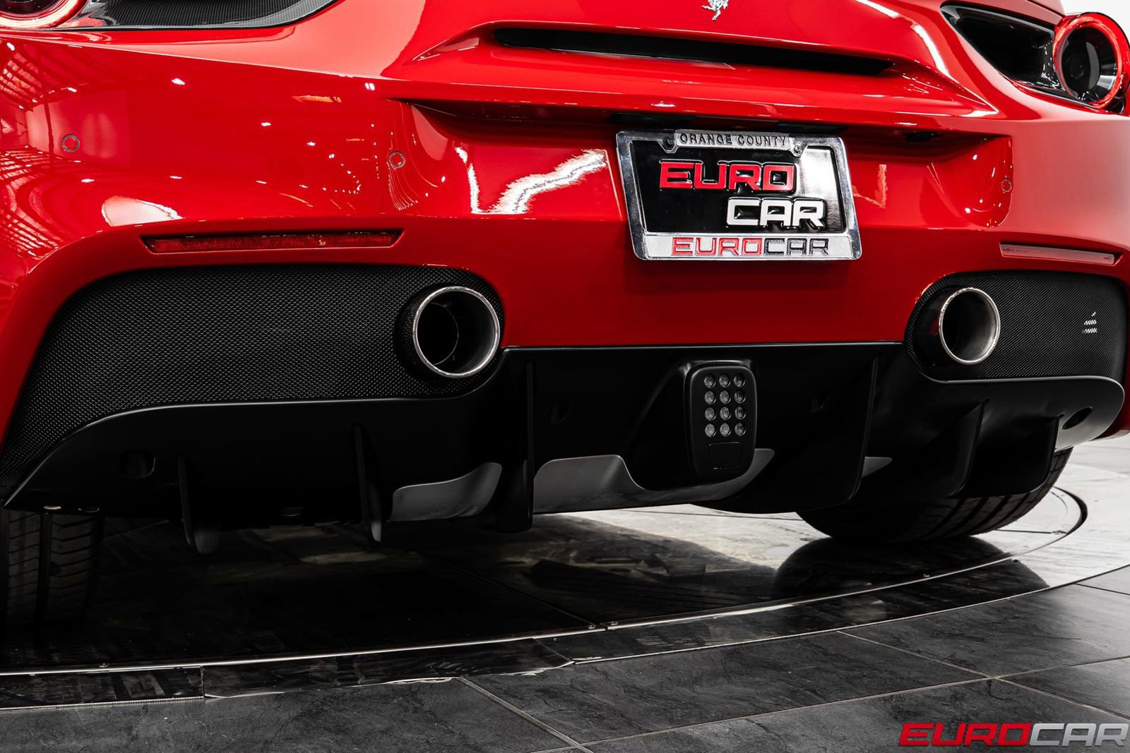 Used 2017 Ferrari 488 Spider image 24