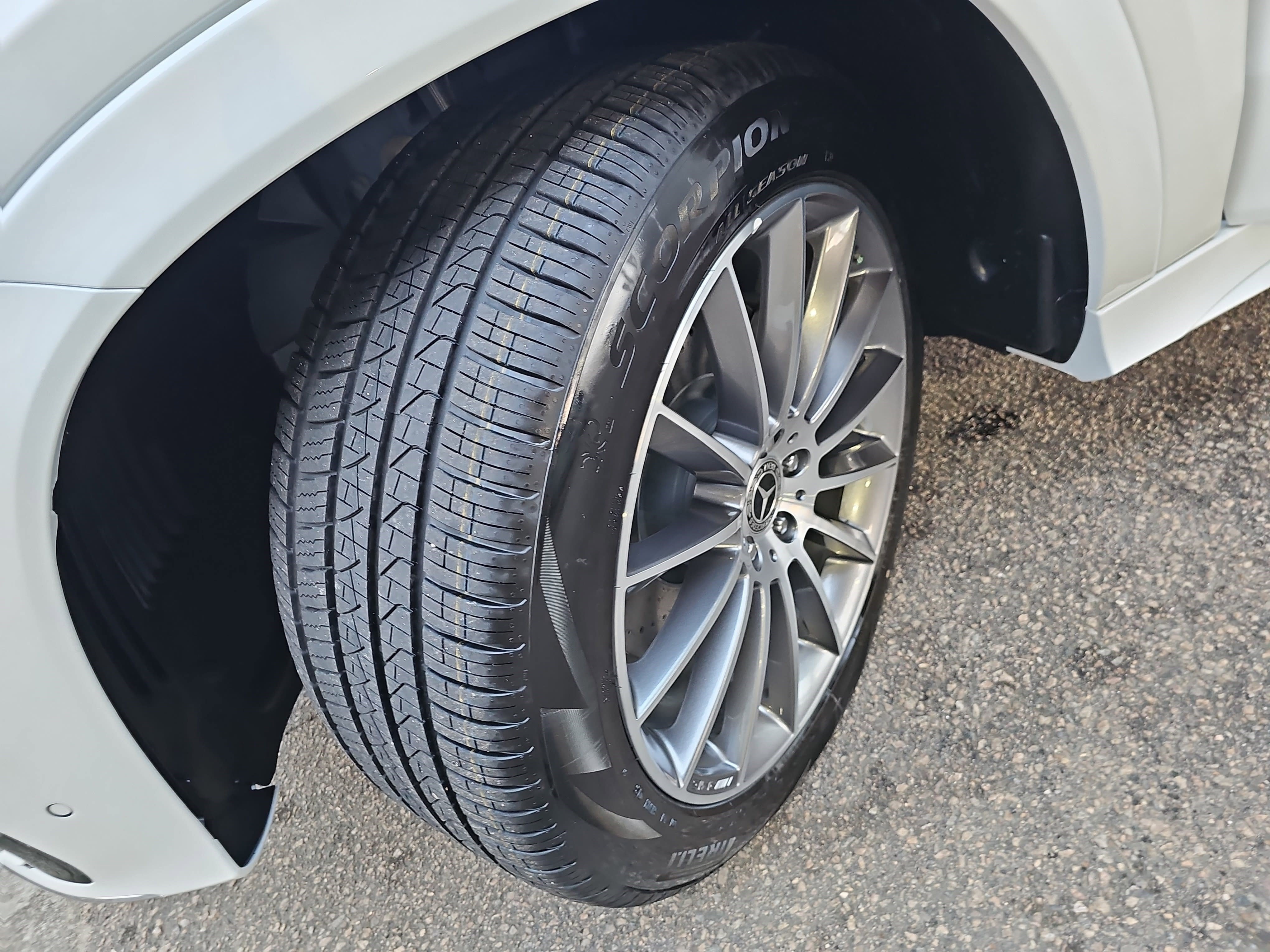 New 2026 Mercedes-Benz GLE 450 4MATIC image 34