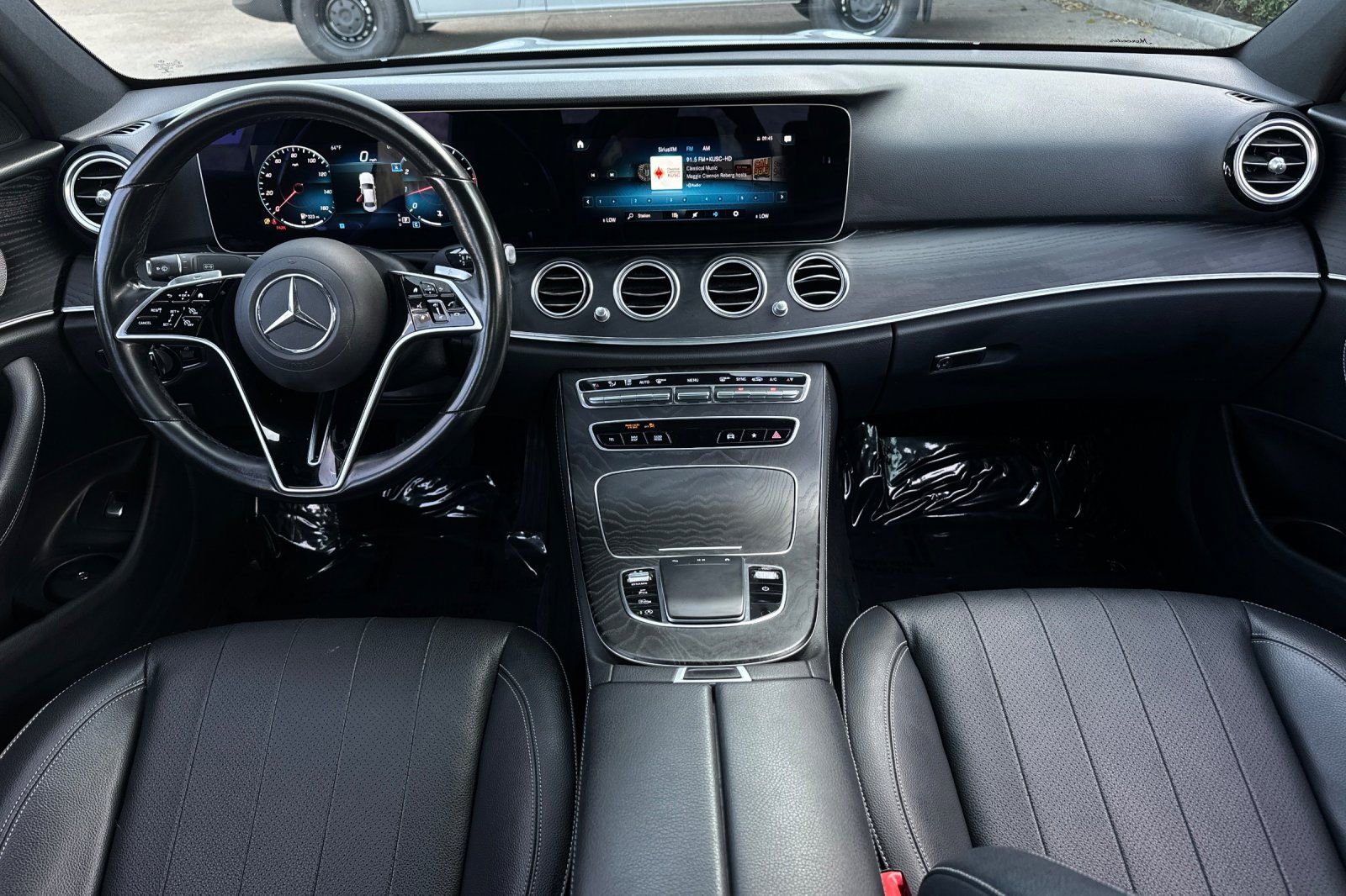 Certified 2022 Mercedes-Benz E 350 Sedan image 3
