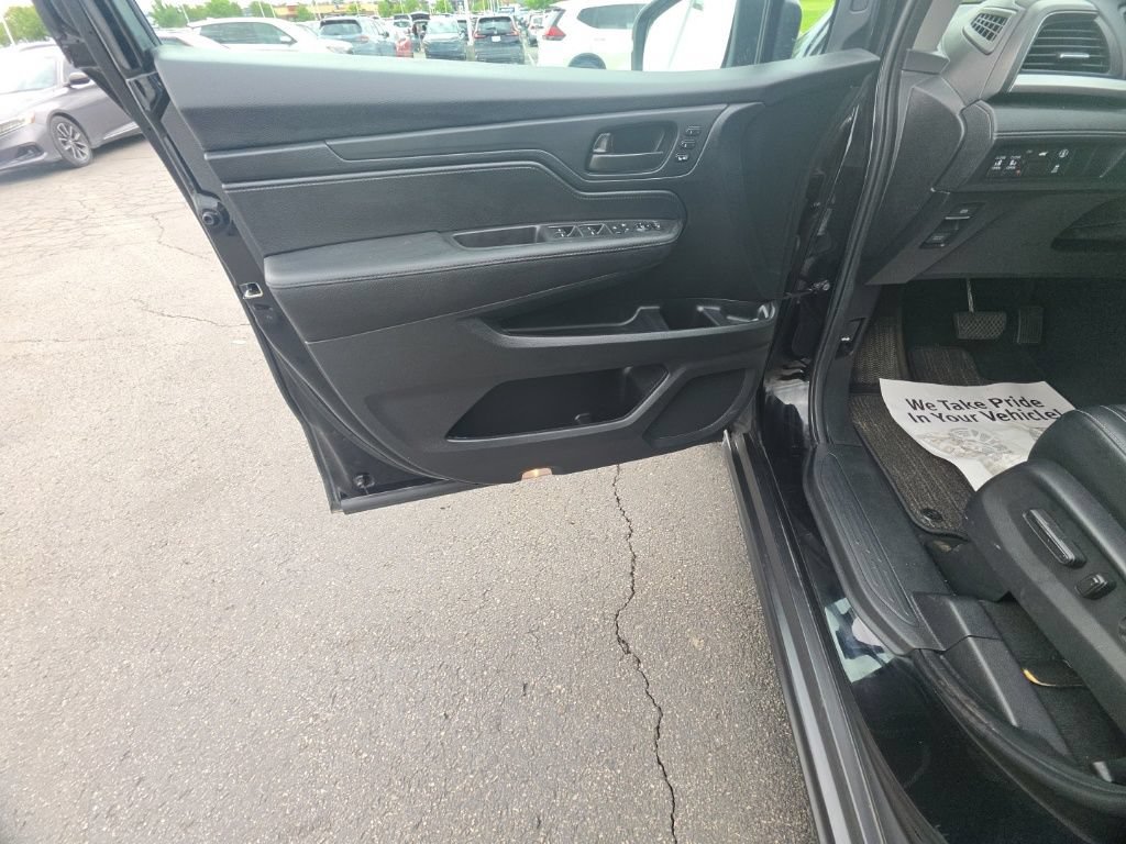 Used 2024 Honda Odyssey EX-L image 11