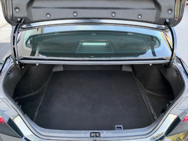 Used 2025 Toyota Camry LE FWD image 25