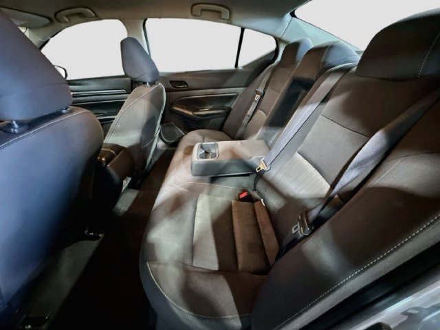Used 2024 Nissan Altima 2.5 SV FWD image 22