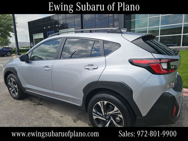 Used 2024 Subaru Crosstrek 2.0i Premium image 3