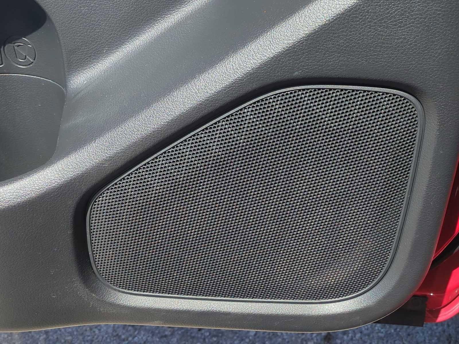 Used 2022 Nissan Frontier SV image 21