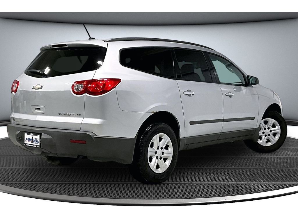 Used 2012 Chevrolet Traverse LS image 14