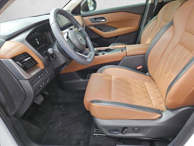 Used 2024 Nissan Rogue Platinum w/ Platinum Premium Package image 23