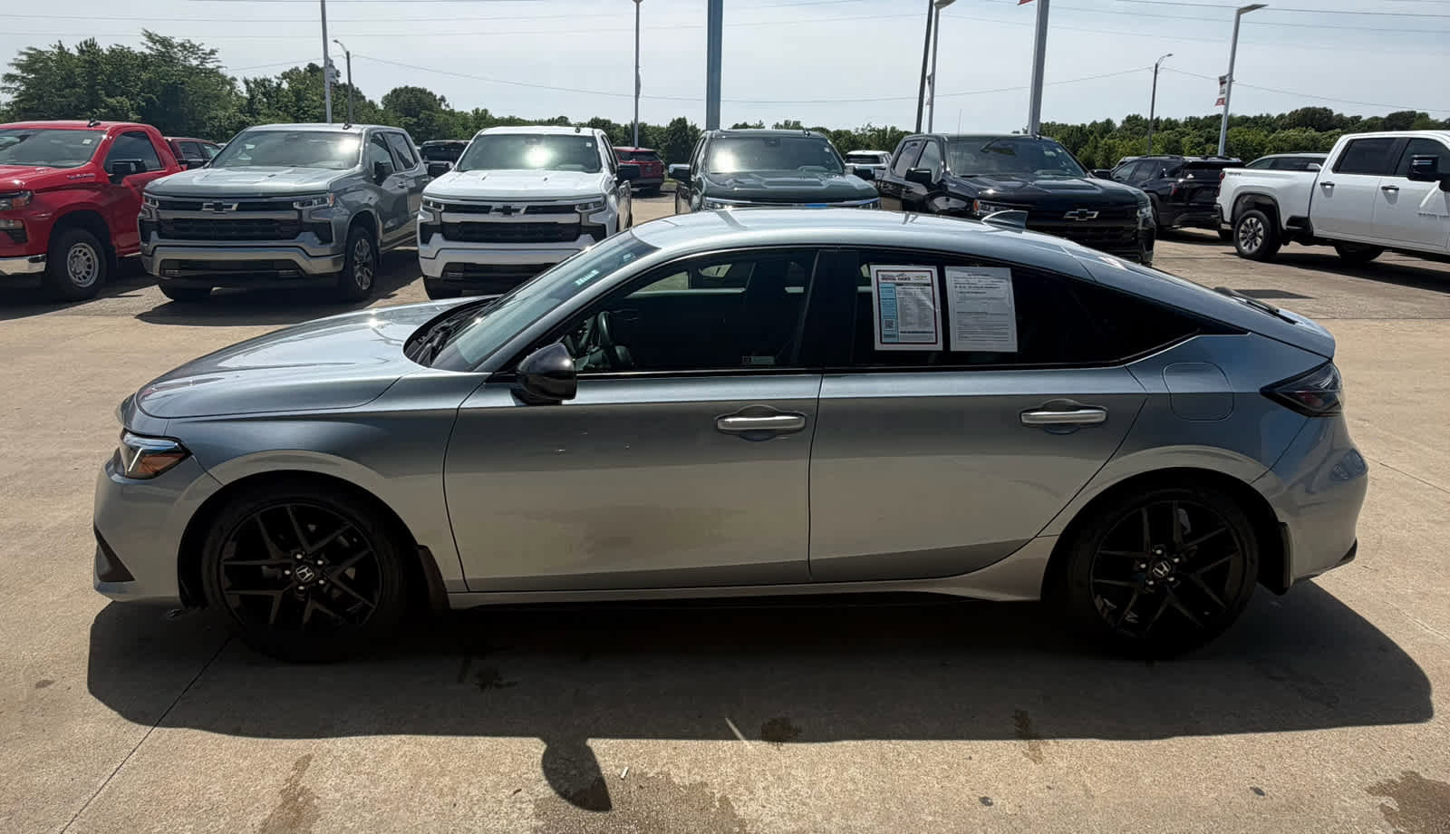 Used 2023 Honda Civic Sport image 3