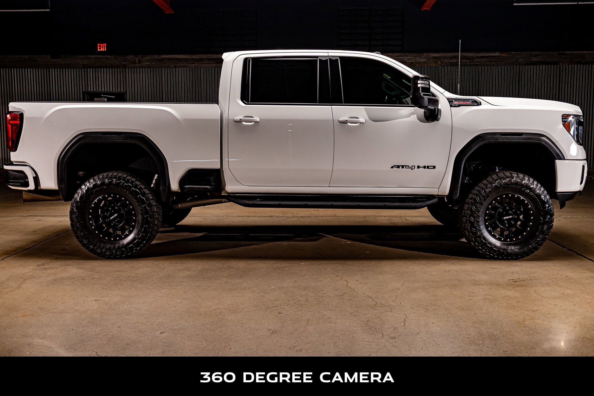 Used 2021 GMC Sierra 2500 AT4 w/ AT4 Premium Plus Package image 9