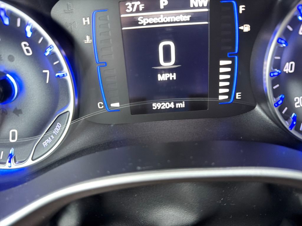 Used 2022 Chrysler Voyager LX image 16