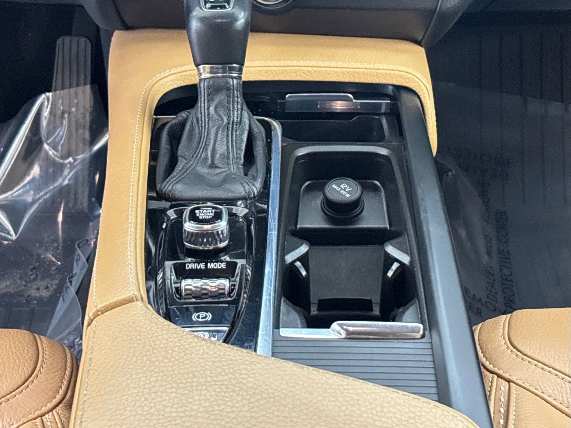 Used 2018 Volvo V90 T5 Cross Country w/ Convenience Package AWD/4WD image 22