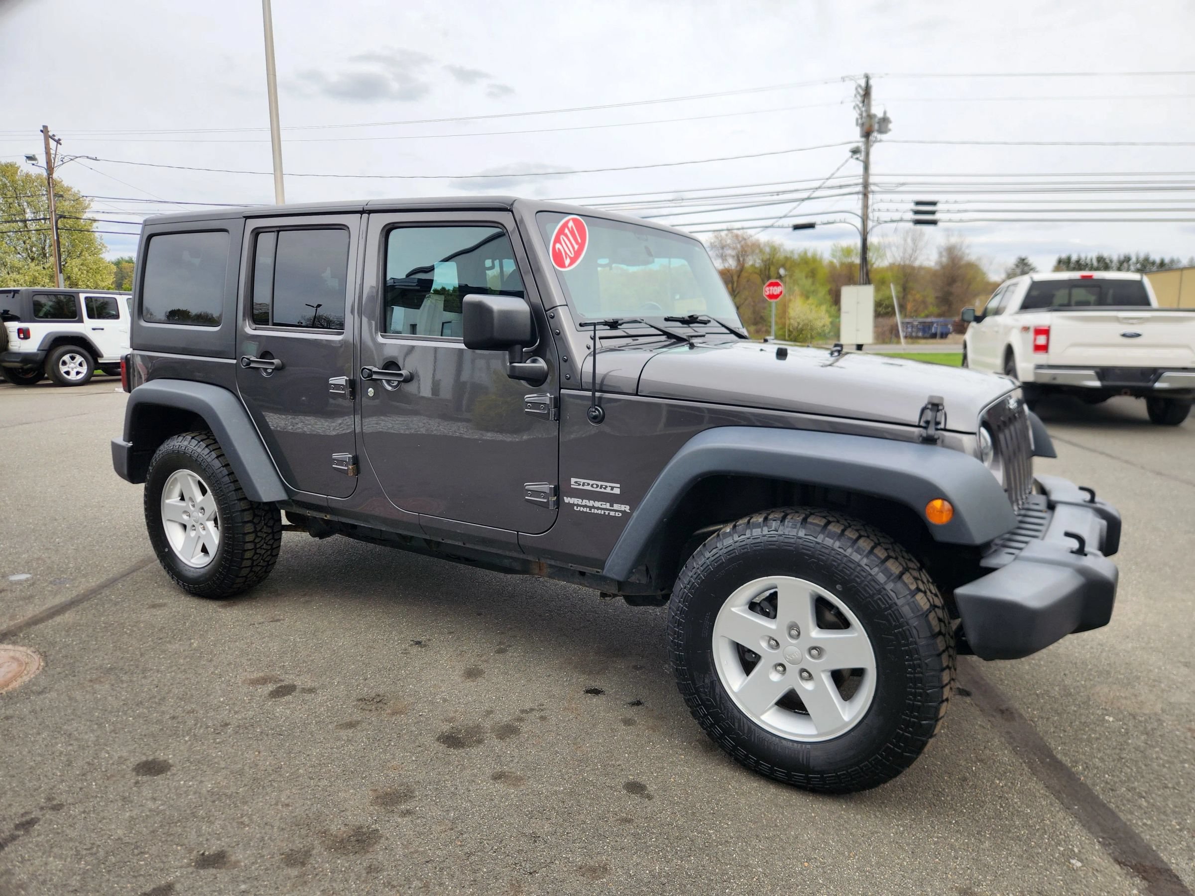 Used 2017 Jeep Wrangler Unlimited Sport w/ Quick Order Package 24S AWD/4WD image 23