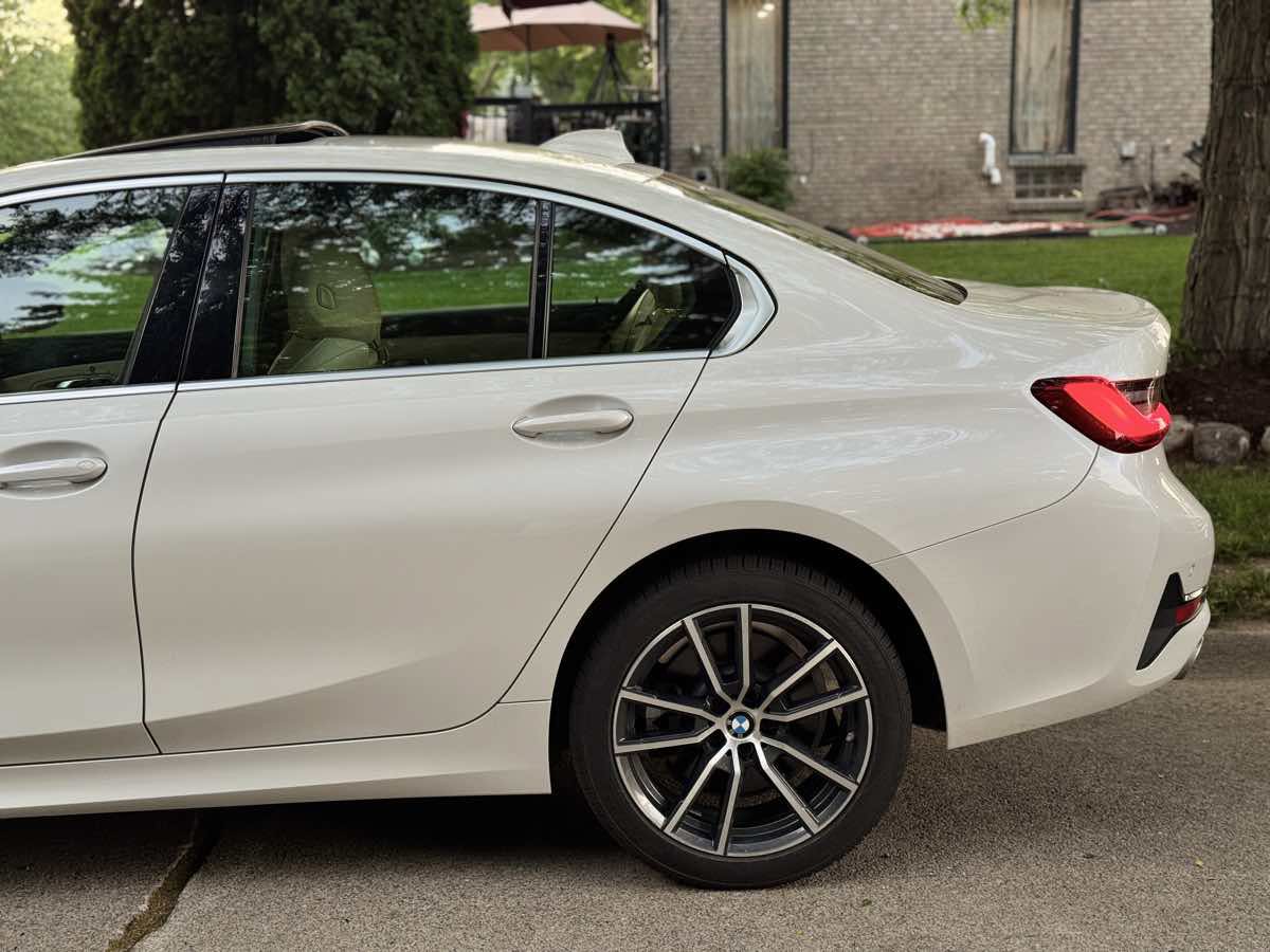 Used 2020 BMW 330i xDrive Sedan w/ Driving Assistance Package AWD/4WD image 8