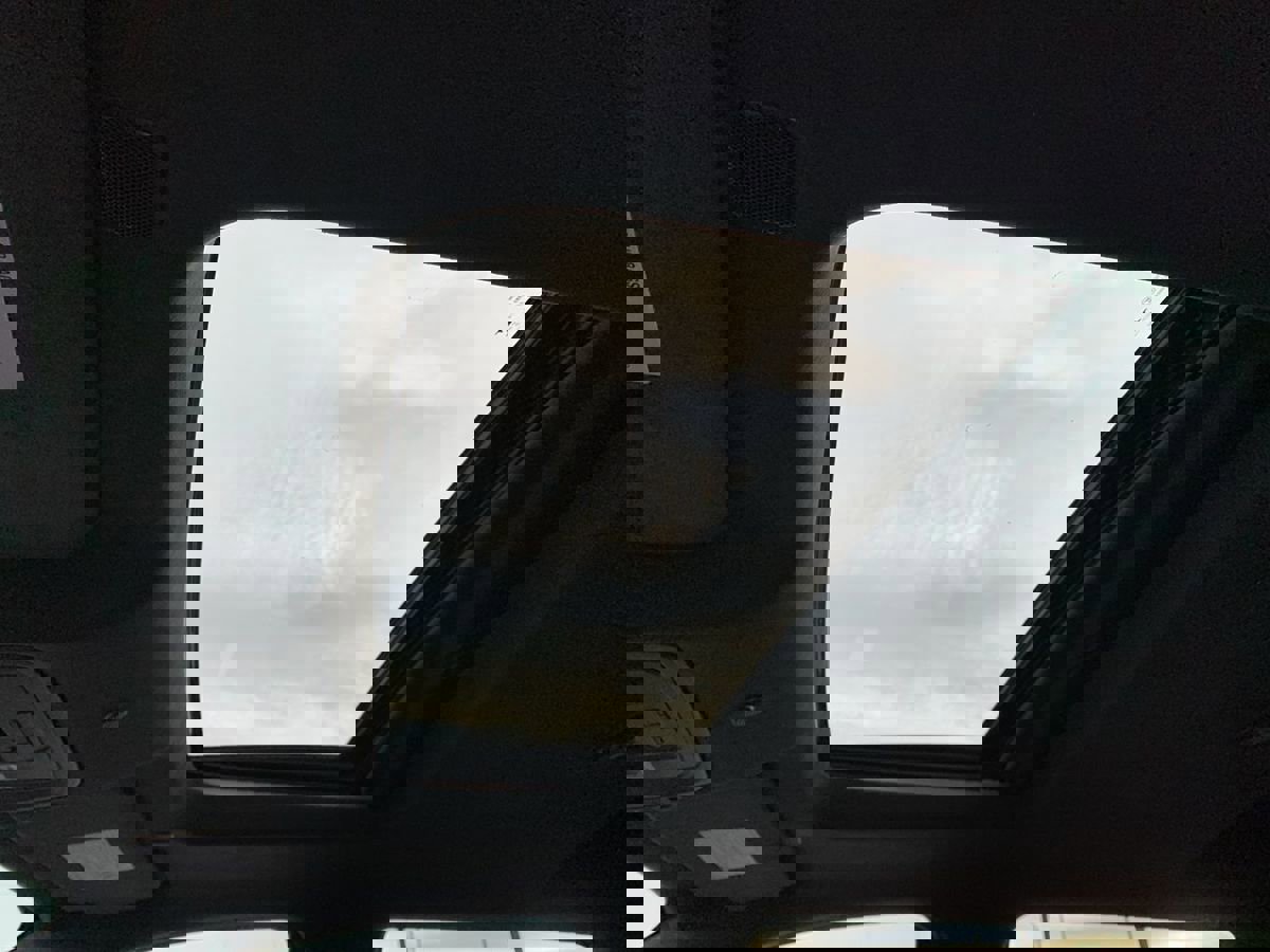 Used 2023 GMC Sierra 1500 Denali Ultimate image 32