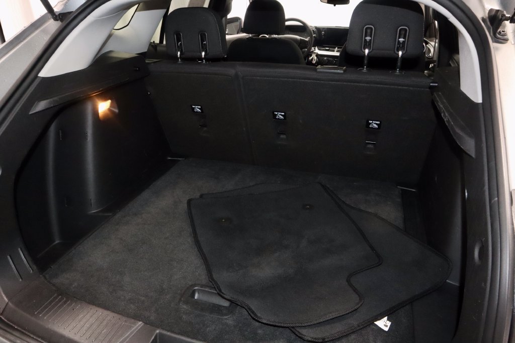 Used 2025 Chevrolet Trax LS FWD image 12
