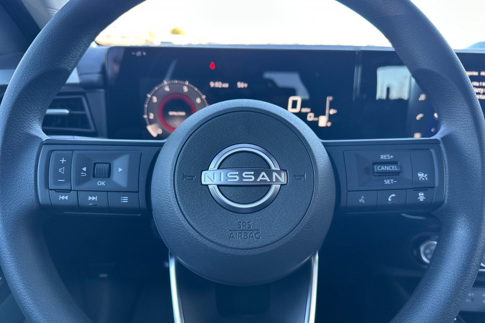 New 2026 Nissan Kicks S image 32