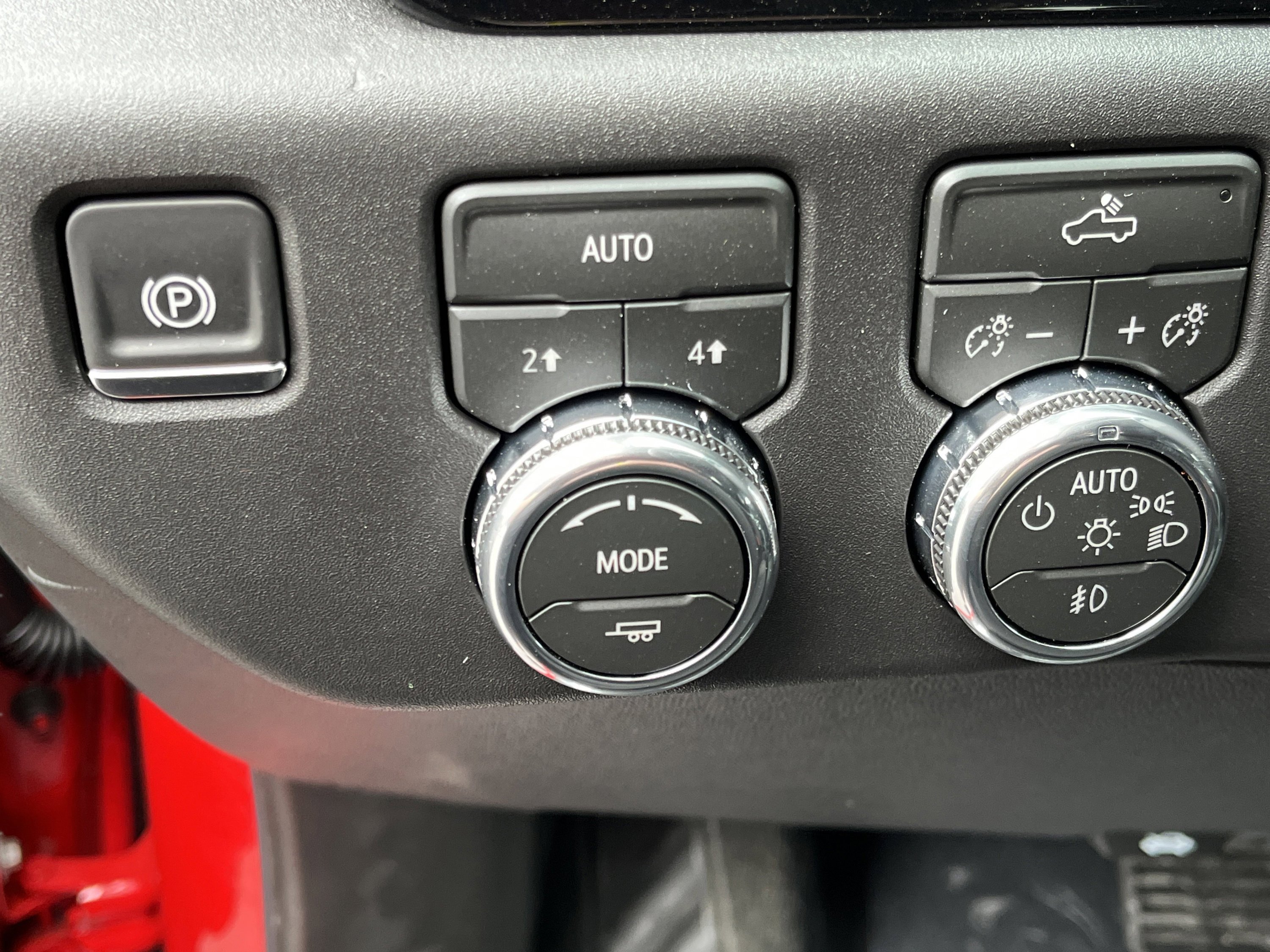 New 2026 GMC Sierra 1500 Elevation image 16