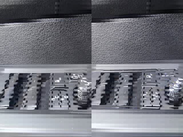 Used 2023 Toyota Sequoia Limited image 19