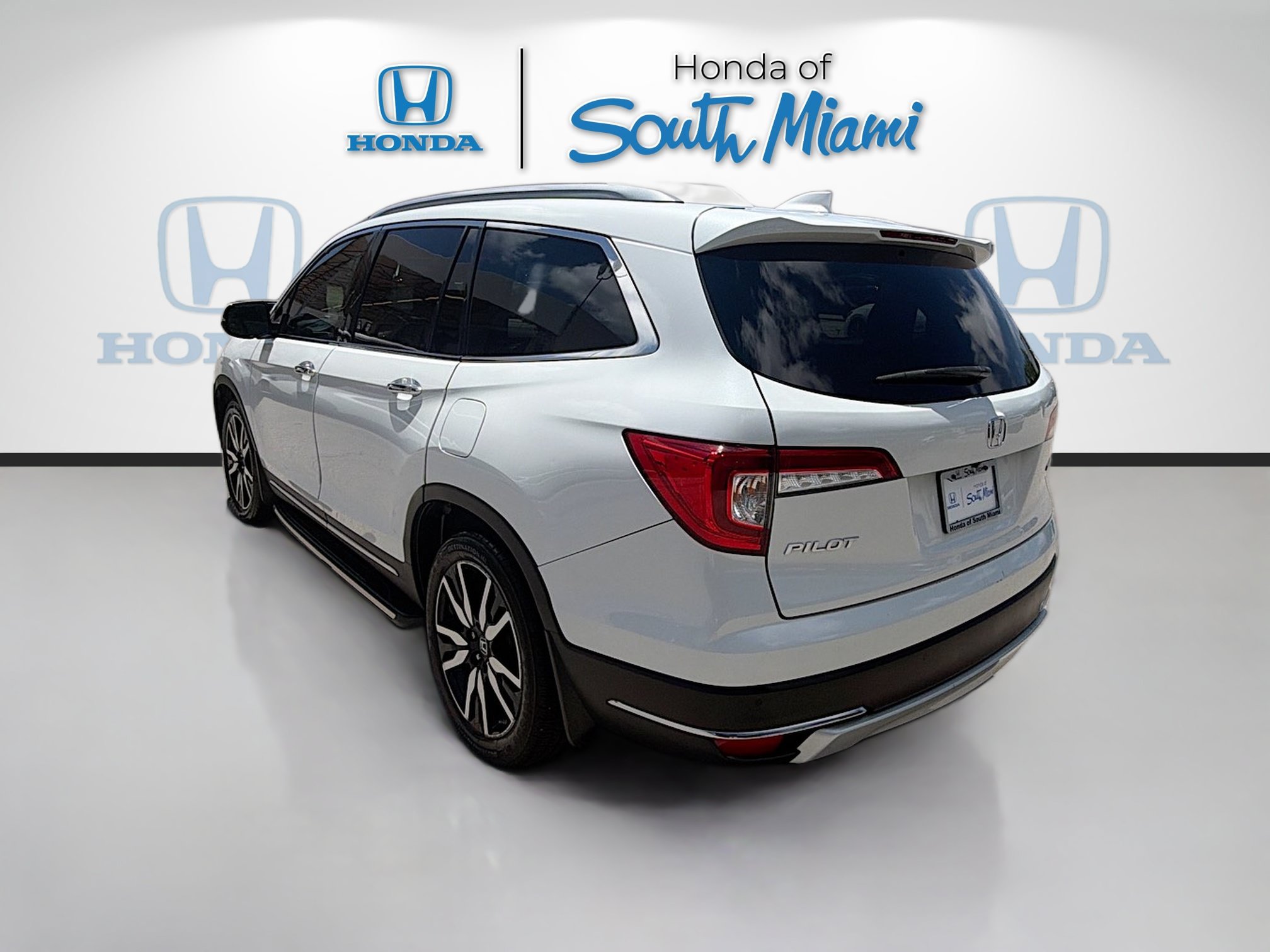 Used 2021 Honda Pilot Touring image 5