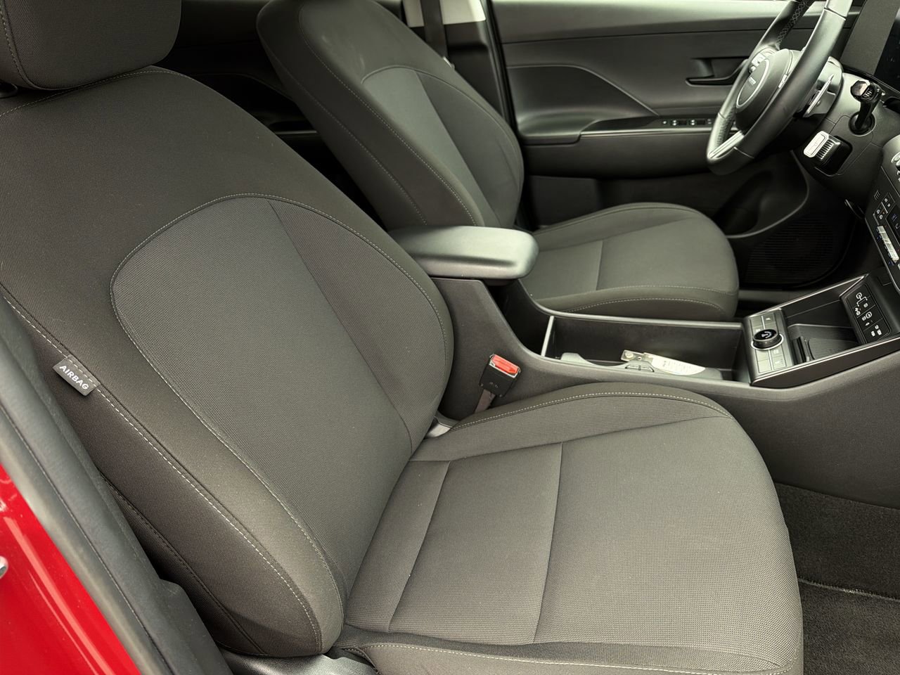 Certified 2024 Hyundai Kona SEL w/ Convenience Package image 21