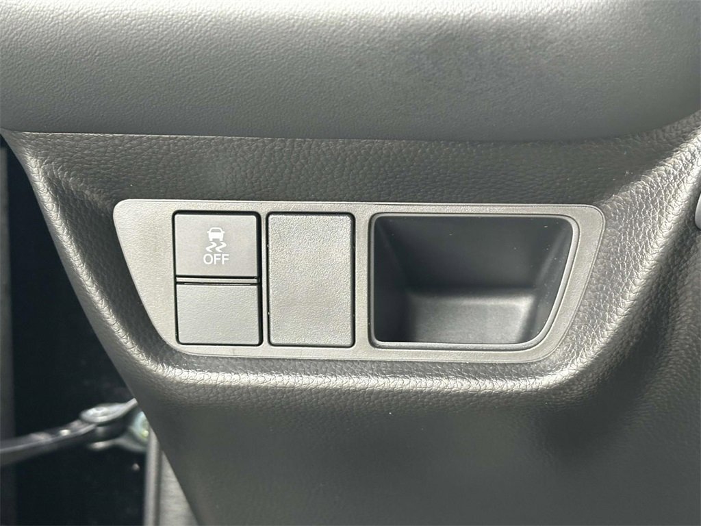 Certified 2025 Honda HR-V Sport image 16