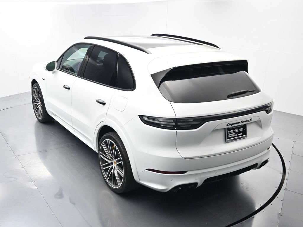 Used 2022 Porsche Cayenne Turbo S image 40