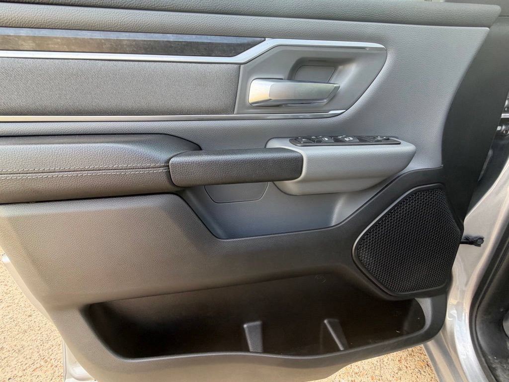 Used 2022 RAM 1500 Lone Star AWD/4WD image 38