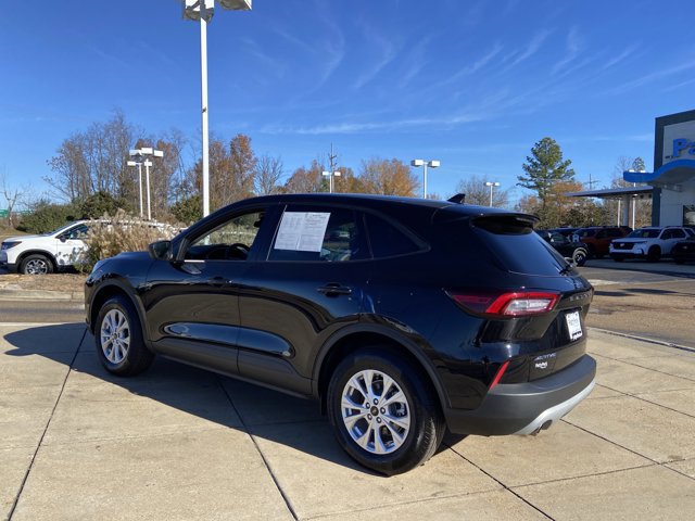Used 2025 Ford Escape Active image 7