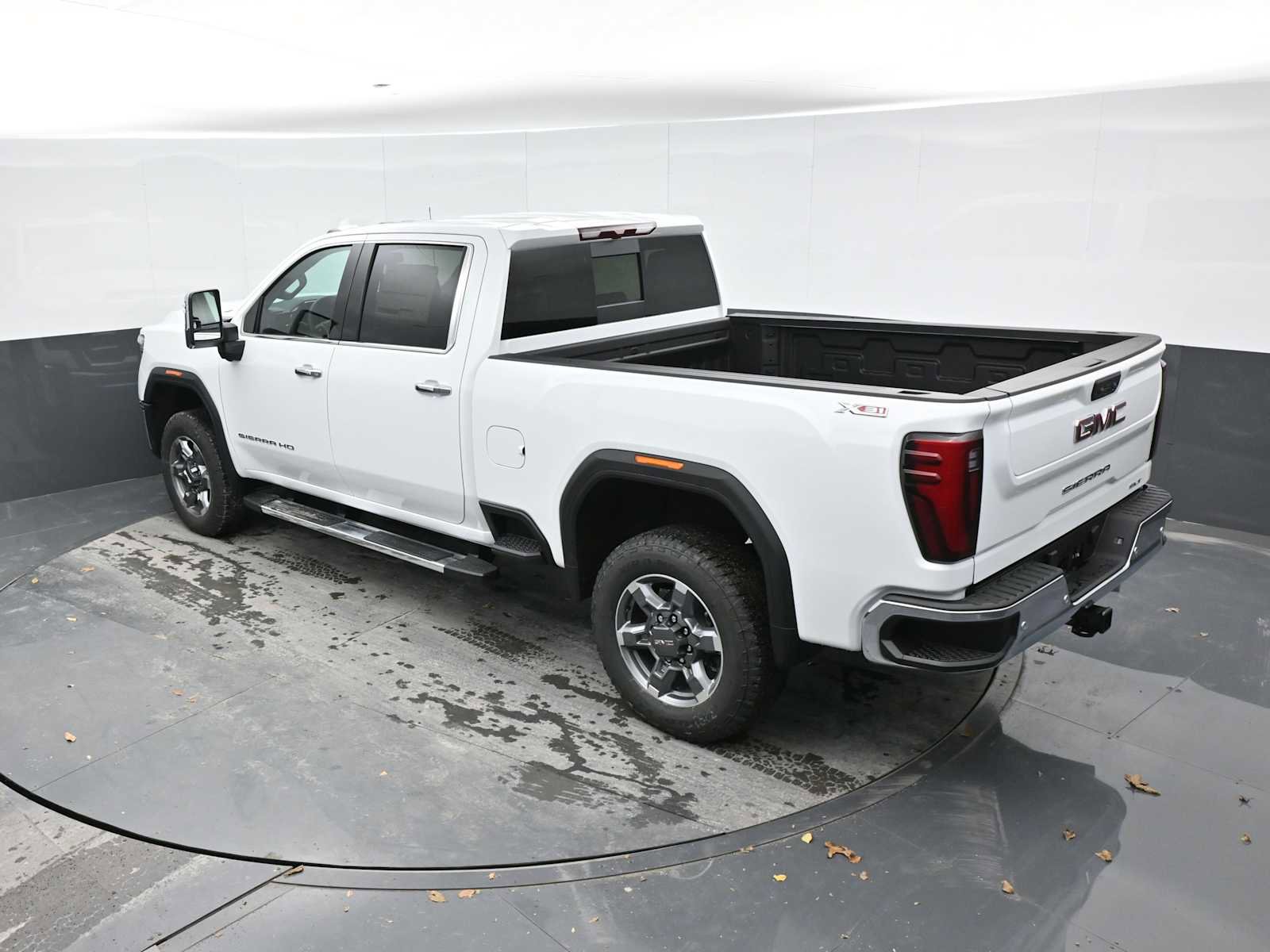 New 2026 GMC Sierra 2500 SLT w/ SLT Premium Package image 30