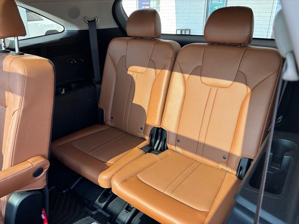 Used 2022 Kia Sorento SX Prestige w/ Rust Color Package AWD/4WD image 12
