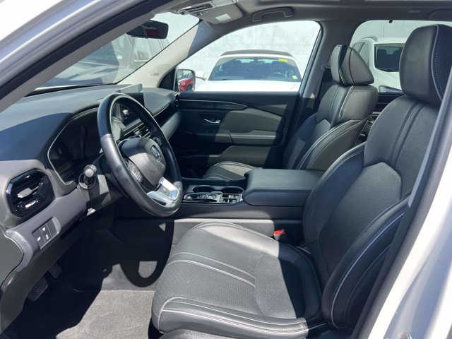 Used 2023 Honda Pilot Elite image 13