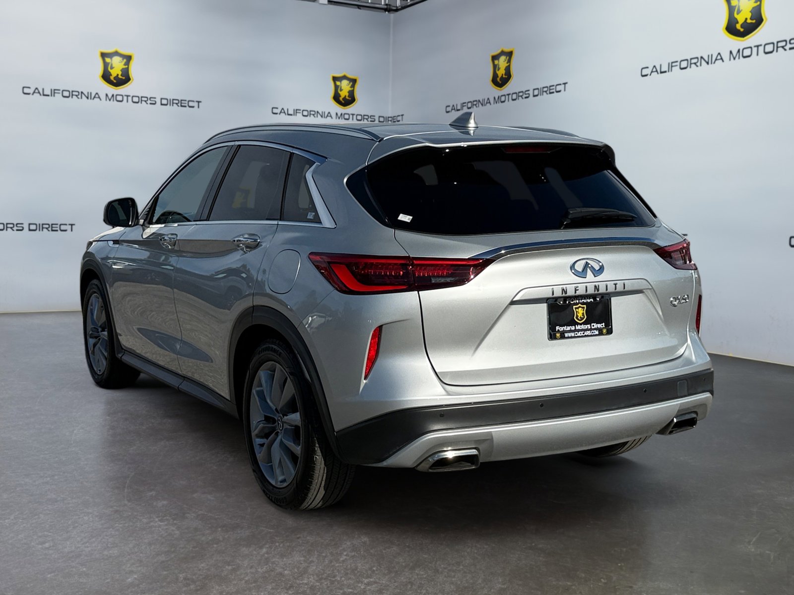 Used 2020 INFINITI QX50 Luxe w/ Navigation Package image 3