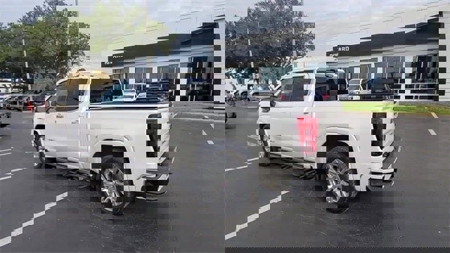 Used 2022 GMC Sierra 1500 Denali image 38