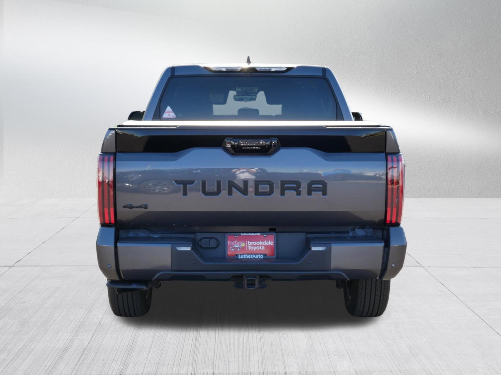 Used 2023 Toyota Tundra Platinum AWD/4WD image 6