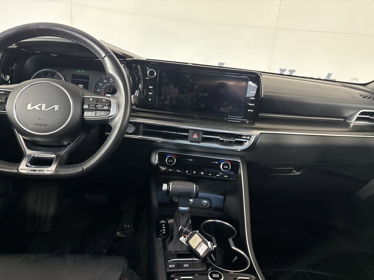 Used 2024 Kia K5 GT image 24